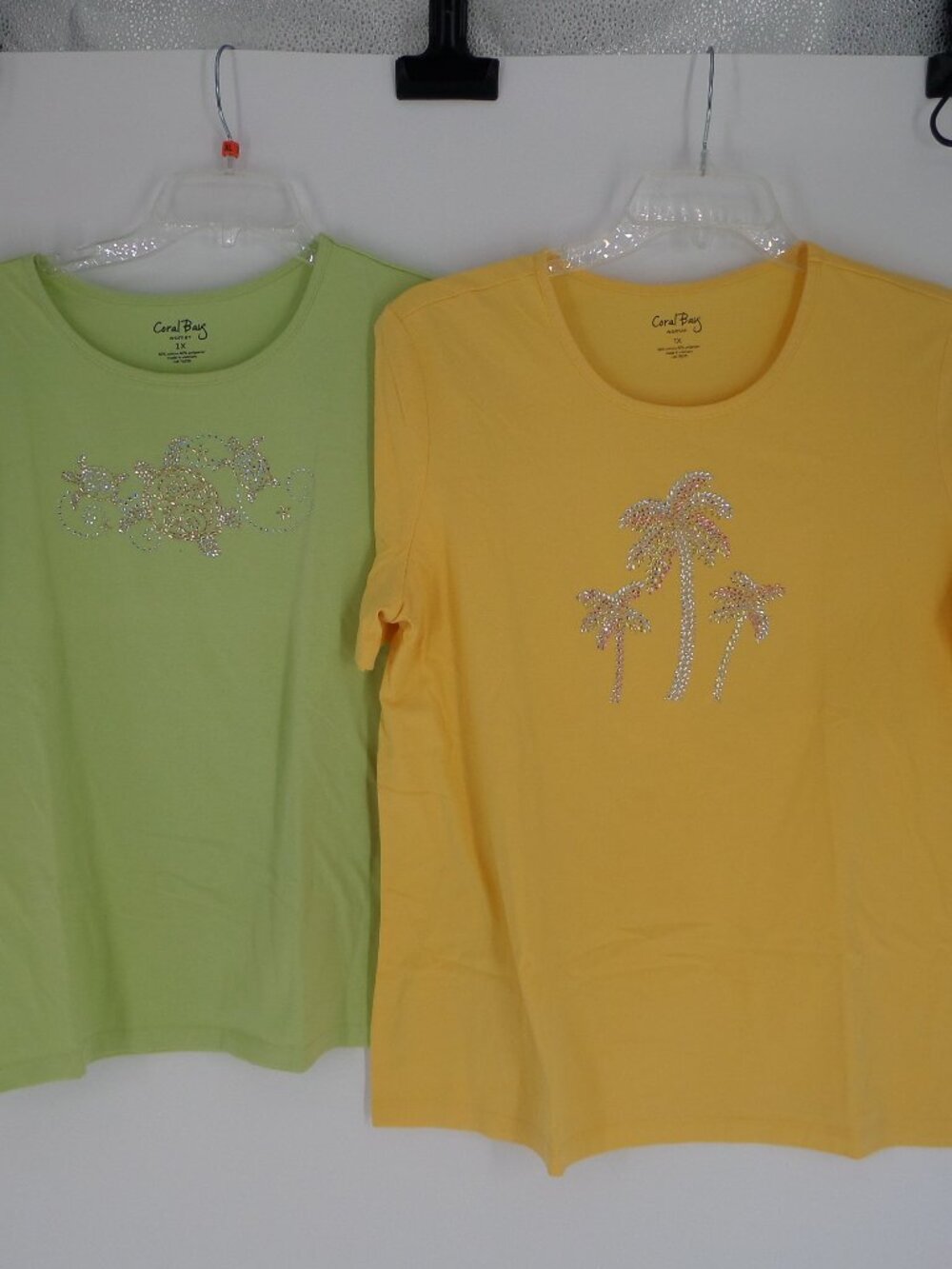 Coral Bay Lot of 2 Woman's Tops one Green and one Yellow Size 1X